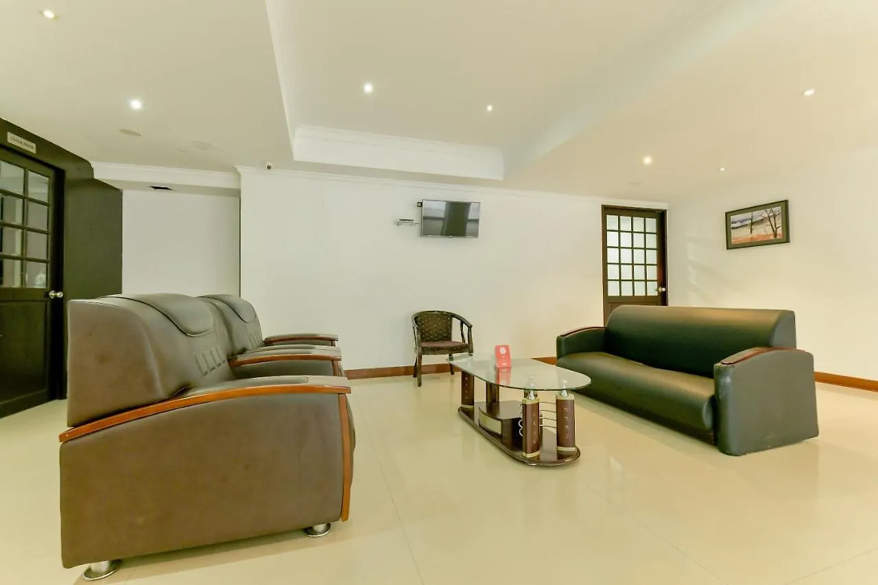 Hotel Centre Point Kochi
